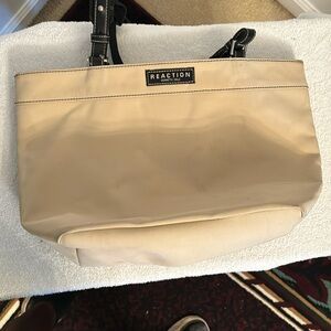 Kenneth Cole Reaction Shoulder Bag